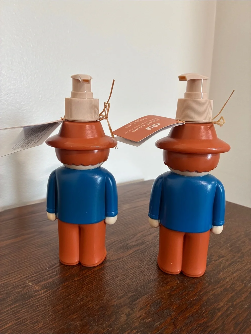 NWT- Set of 2- Caramel Pumpkin Scented Scarecrow Hand Soap Dispensers 6oz